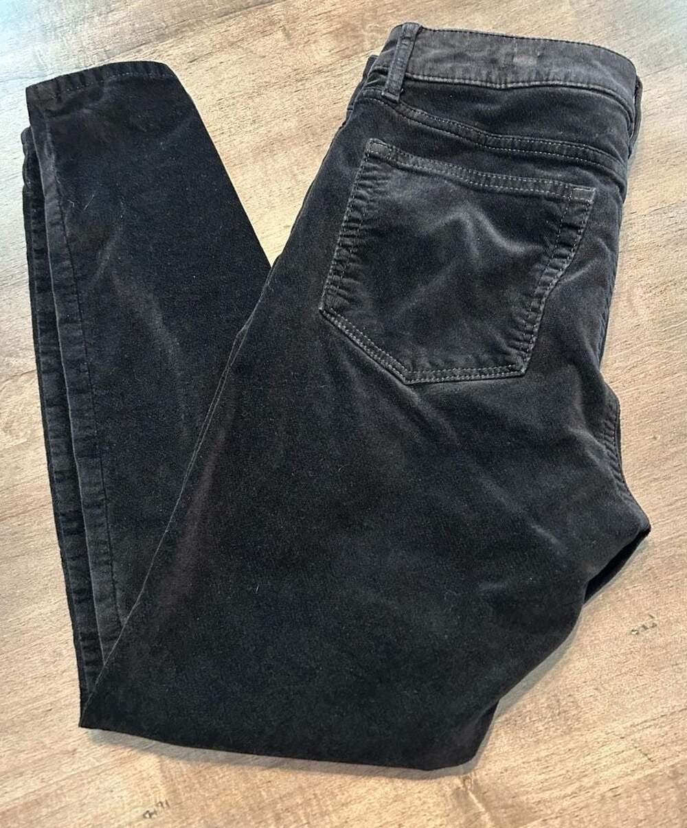 LOFT Women's Black Velvet Ankle Length Petite Pants Size 6P